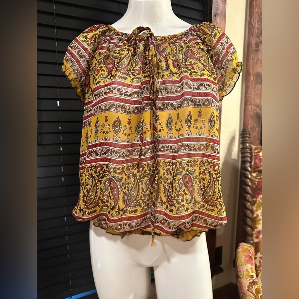 Euc Renee C. Womens short sleeve sheer brown yellow paisley blouse, SZ S